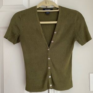 The Limited size S short-sleeve button-up cardigan